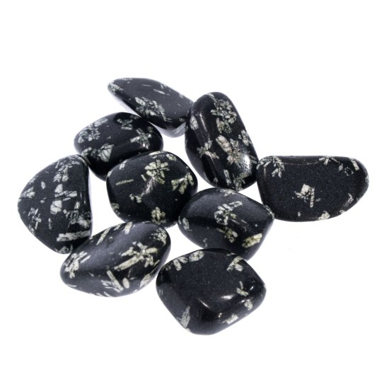 Piatra Crizantema S – Simbolul Transformarii si Armoniei Interioare