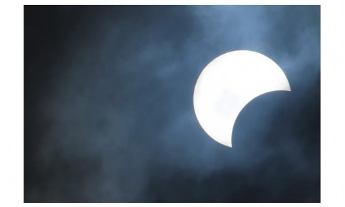 Eclipsa parțială de Soare din 5-6 ianuarie 2019 - află ce energii aduce acest eveniment în viața ta