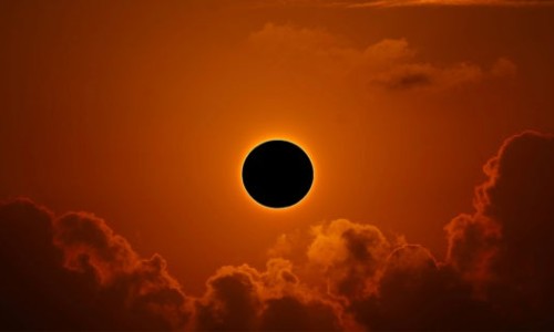Luna Nouă și Eclipsa totală de Soare în Săgetător –  Lucrurile se vor finaliza - decembrie 2021