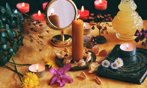 Cum se folosesc lumânările pentru ritualuri?