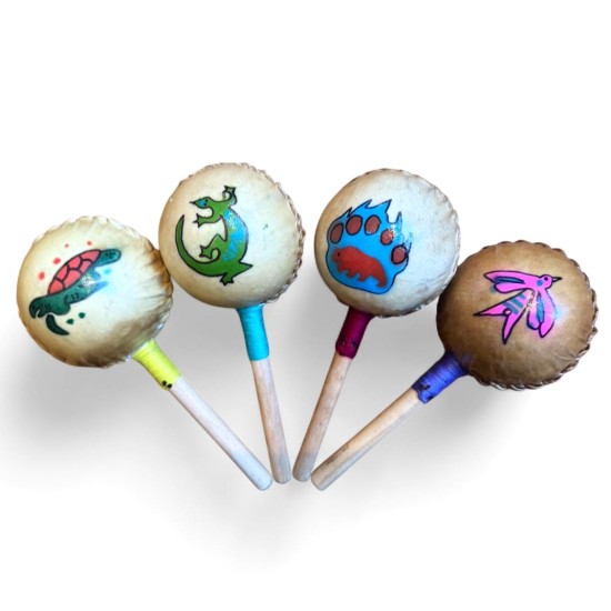 Maracas Native Americane – Unelte Sacre de Sunet și Vindecare 